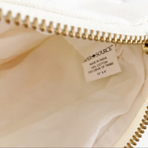 Paper Source I Teach What’s Your Superpower Zip Pouch Pencil Case / Cosmetic Bag - Picture 7 of 7